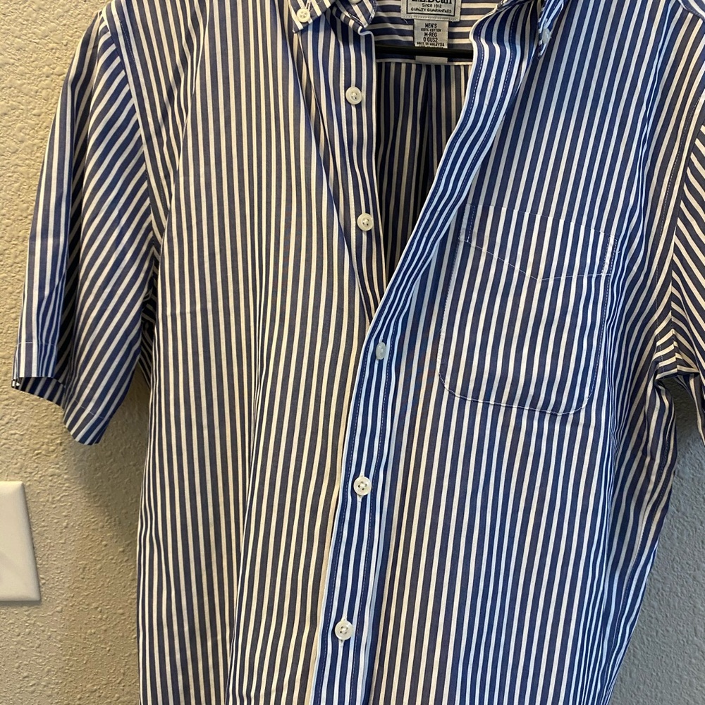 Men’s LL Bean shirt